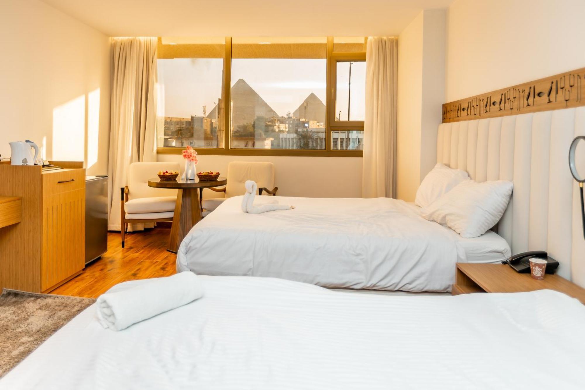 Superior Pyramids Inn Al Kawm al Akhdar Exterior foto