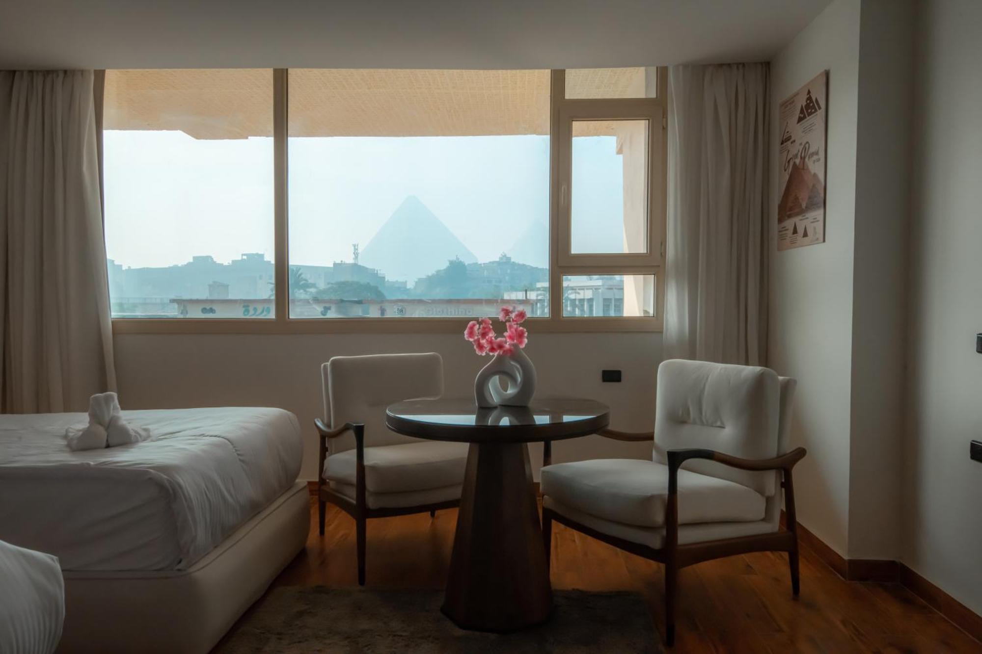 Superior Pyramids Inn Al Kawm al Akhdar Exterior foto