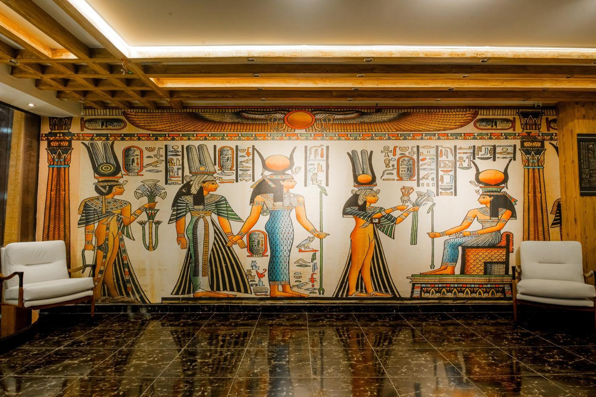 Superior Pyramids Inn Al Kawm al Akhdar Exterior foto